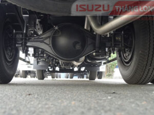 XE TẢI HYUNDAI H150 1.5 TẤN THÙNG MUI BẠT