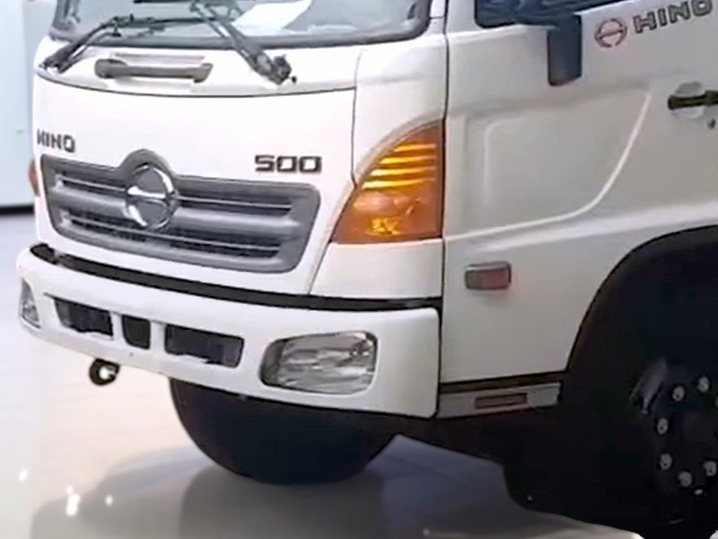 den-xe-cho-rac-thung-roi-hooklift-hino-fg-10-khoi