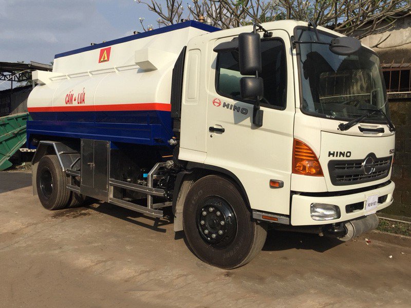 XE BỒN CHỞ XĂNG DẦU HINO FC9JETC 6 TẤN 8 KHỐI