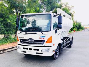 Alternative view of XE BỒN HINO FC CHỞ THỨC ĂN GIA SÚC 5 TẤN 8.5 KHỐI