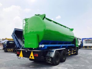 Alternative view of XE BỒN HINO FG 13 KHỐI CHỞ THỨC ĂN GIA SÚC