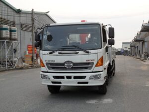 XE CẨU HINO FG8JT7A 7 TẤN GẮN CẨU UNIC URV344