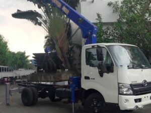 Alternative view of XE CẨU HINO XZU720L 2.2 TẤN GẮN CẨU TADANO TM-ZE305MH
