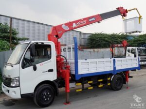 XE CẨU HINO XZU720L 2.5 TẤN GẮN CẨU UNIC 3 TẤN 5 KHÚC