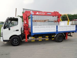 Alternative view of XE CẨU HINO XZU720L 2 TẤN GẮN CẨU UNIC URV345