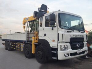 XE CẨU HYUNDAI HD320 13.5 TẤN GẮN CẨU SOOSAN SCS746L
