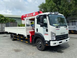 XE CẨU ISUZU FRR90NE4 5.1 TẤN GẮN CẨU UNIC URV344