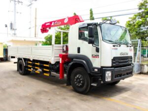 XE CẨU ISUZU FVR34QE4 6.4 TẤN GẮN CẨU UNIC URV553