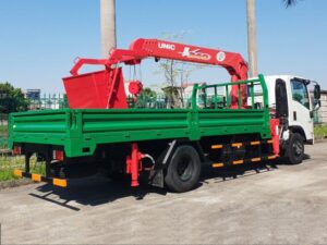 XE CẨU ISUZU FVR34QE4 5.8 TẤN GẮN CẨU UNIC URV373
