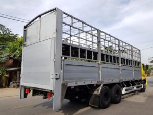 Alternative view of XE CHỞ XE MÁY HINO FL8JW7A 11.7 TẤN