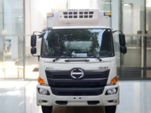 Alternative view of XE ĐÔNG LẠNH HINO FG8JP7A 8 TẤN