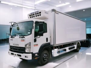 XE ĐÔNG LẠNH ISUZU FRR90LE4 6 TẤN