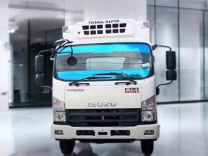 Alternative view of XE ĐÔNG LẠNH ISUZU FRR90NE4 5.3 TẤN