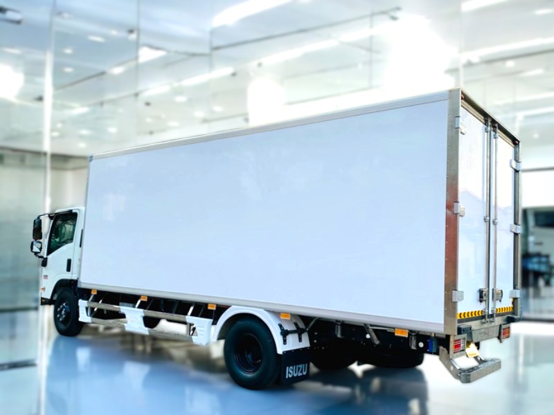 XE ĐÔNG LẠNH ISUZU NQR75LE4 4.9 TẤN - Ảnh 5