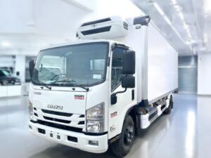 XE ĐÔNG LẠNH ISUZU NQR75LE4 5.2 TẤN