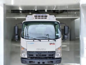 Alternative view of XE ĐÔNG LẠNH ISUZU QKR77HE4 1.9 TẤN
