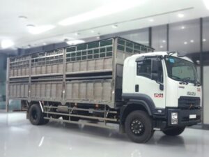 XE TẢI CHỞ GIA SÚC ISUZU FVR34SE4 6.4 TẤN