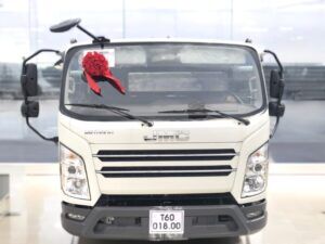 Alternative view of XE TẢI ĐÔ THÀNH IZ650SE 6.5 TẤN THÙNG LỬNG