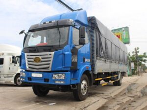XE TẢI FAW CA1160 THÙNG MUI BẠT 9.3 TẤN