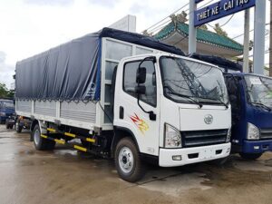 XE TẢI FAW THÙNG MUI BẠT 7.3 TẤN