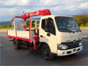 XE TẢI HINO 1.2 TẤN XZU650 GẮN CẨU UNIC 2 TẤN 3 KHÚC URV233