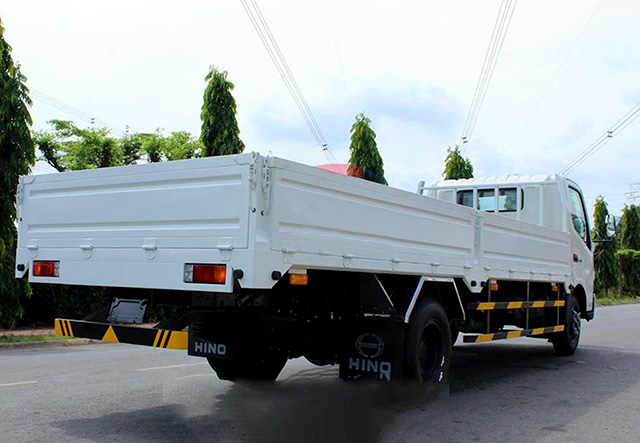 XE TẢI HINO XZU730L 5 TẤN THÙNG LỬNG - Ảnh 4