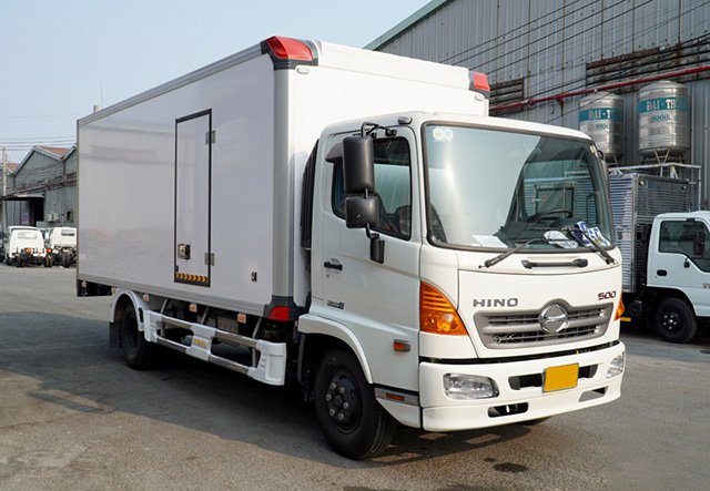 XE TẢI HINO FC9JJTC 6 TẤN THÙNG BẢO ÔN - Ảnh 2