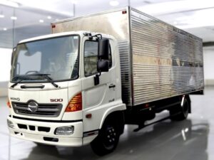 XE TẢI HINO FC9JJTC 6 TẤN THÙNG KÍN
