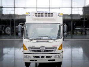 Alternative view of XE TẢI HINO FC9JLTA 5.3 TẤN THÙNG ĐÔNG LẠNH