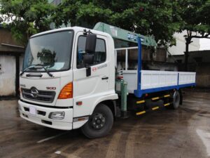 XE TẢI HINO FC9JLTA 6 TẤN GẮN CẨU 3 TẤN 6 KHÚC