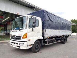 XE TẢI HINO FC9JLTC 6.4 TẤN THÙNG BẠT GẮN BỬNG NÂNG