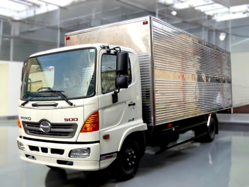 XE TẢI HINO FC9JLTC 6.5 TẤN THÙNG KÍN - Ảnh 3