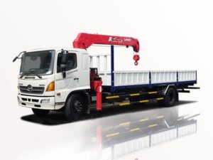 XE TẢI HINO FG8JP7A 5.7 TẤN GẮN CẨU UNIC URV546