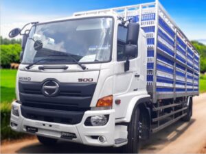 XE TẢI HINO FG8JT7A 6 TẤN THÙNG CHỞ GIA CẦM