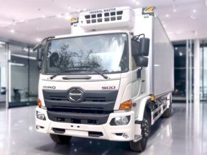 XE TẢI HINO FG8JT7A 7.9 TẤN THÙNG ĐÔNG LẠNH