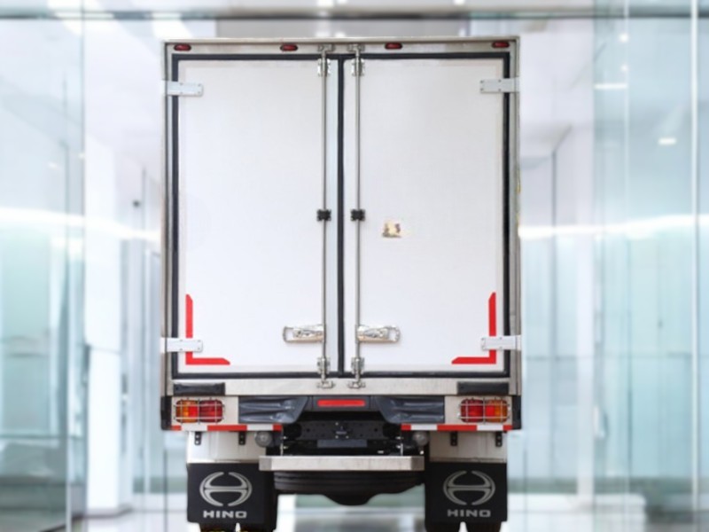 XE TẢI HINO FG8JT7A 7.9 TẤN THÙNG ĐÔNG LẠNH - Ảnh 8