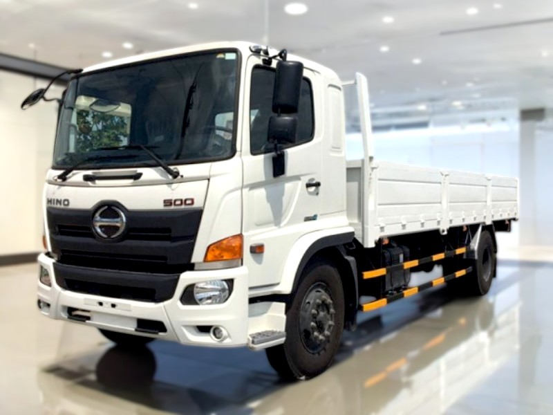 XE TẢI HINO FG8JT7A 8 TẤN THÙNG LỬNG