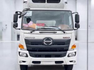 Alternative view of XE TẢI HINO FL8JT7A 14 TẤN ĐÔNG LẠNH