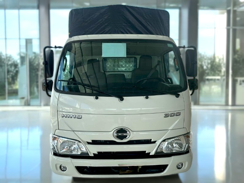 XE TẢI HINO XZU650L 1.9 TẤN THÙNG MUI BẠT - Ảnh 2