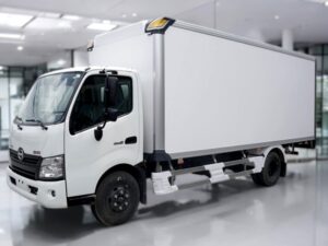 XE TẢI HINO XZU730L 5 TẤN THÙNG BẢO ÔN