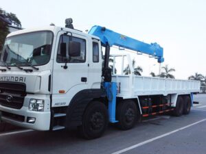 XE TẢI HYUNDAI HD320 13 TẤN GẮN CẨU DONGYANG SS2037 8 TẤN