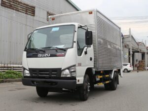 Alternative view of XE TẢI ISUZU 1.5 TẤN THÙNG KÍN BỬNG NÂNG – QKR230
