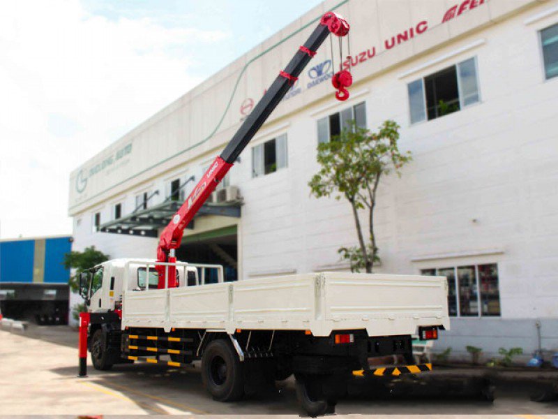XE TẢI ISUZU 6.4 TẤN FVR34Q GẮN CẨU UNIC 5 TẤN 4 KHÚC - Ảnh 3