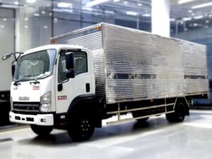 XE TẢI ISUZU FRR90LE4 6.5 TẤN THÙNG KÍN