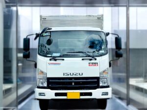 Alternative view of XE TẢI ISUZU FRR90LE4 6.5 TẤN THÙNG KÍN