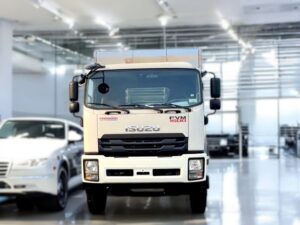 Alternative view of XE TẢI ISUZU FVM34WE4 11 TẤN 3 CHÂN CHỞ GIA SÚC
