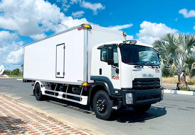XE TẢI ISUZU FVR34QE4 9 TẤN THÙNG BẢO ÔN - Ảnh 2