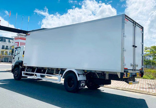 XE TẢI ISUZU FVR34QE4 9 TẤN THÙNG BẢO ÔN - Ảnh 5