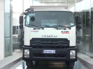 Alternative view of XE TẢI ISUZU FVR34UE4 7.5 TẤN THÙNG KÍN