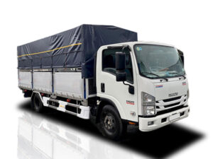 XE TẢI ISUZU NQR75LE4 5 TẤN THÙNG MUI BẠT